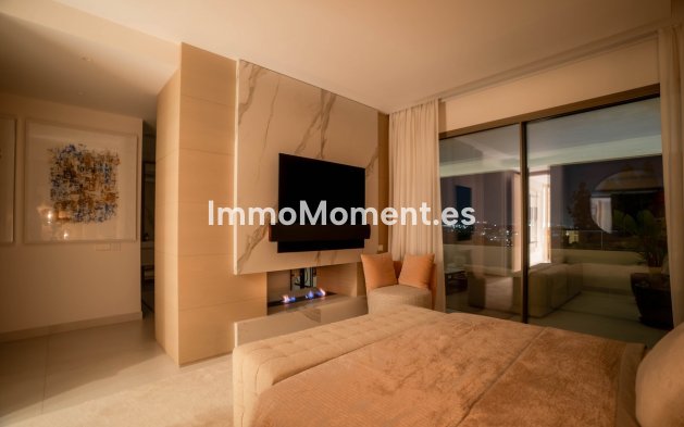 Wiederverkauf - Villa - Marbella - Nueva Andalucía