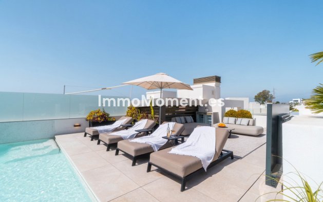 Wiederverkauf - Villa - Marbella - Nueva Andalucía