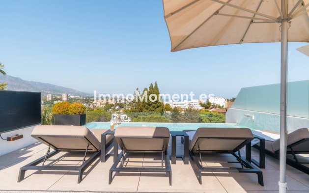 Wiederverkauf - Villa - Marbella - Nueva Andalucía