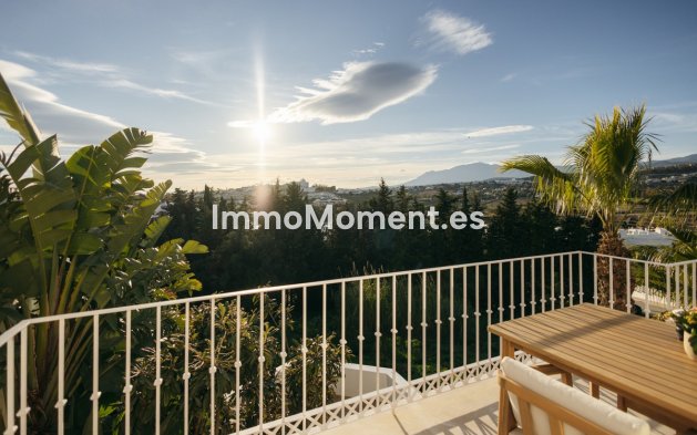 Wiederverkauf - Reihenhaus - Estepona  - Atalaya