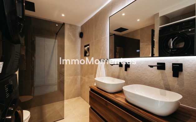 Wiederverkauf - Reihenhaus - Estepona  - Atalaya