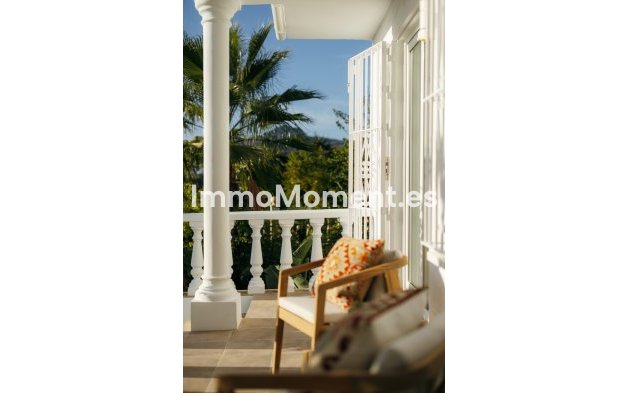 Wiederverkauf - Reihenhaus - Estepona  - Atalaya