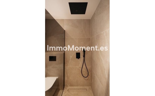 Wiederverkauf - Reihenhaus - Estepona  - Atalaya