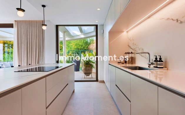 Wiederverkauf - Wohnung - Marbella - Nueva Andalucía