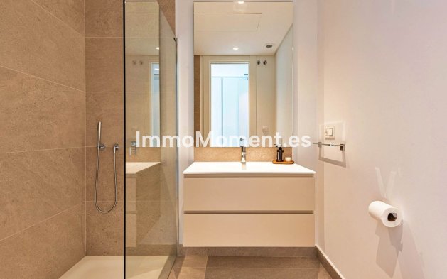 Wiederverkauf - Wohnung - Marbella - Nueva Andalucía