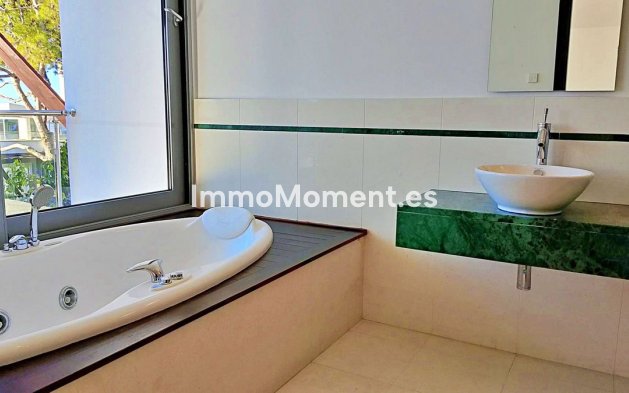 Revente - Villa - Marbella - Sierra Blanca