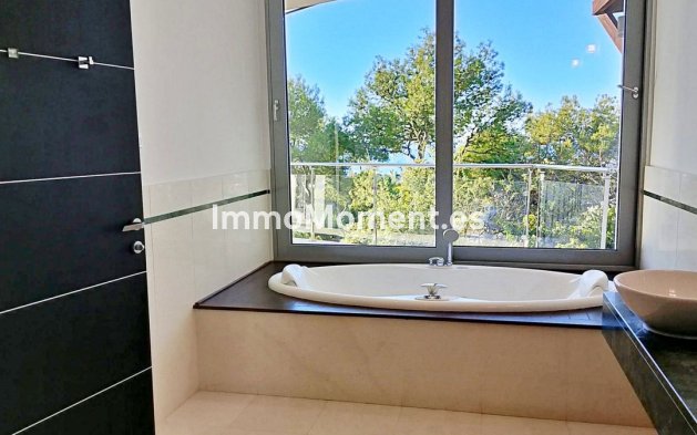 Revente - Villa - Marbella - Sierra Blanca