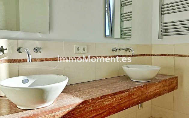 Revente - Villa - Marbella - Sierra Blanca