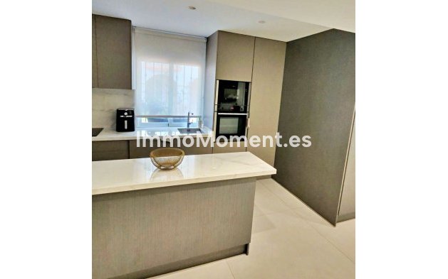 Wiederverkauf - Wohnung - Marbella - Puerto Banús