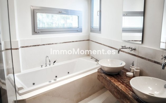 Revente - Maison mitoyenne - Marbella - Sierra Blanca