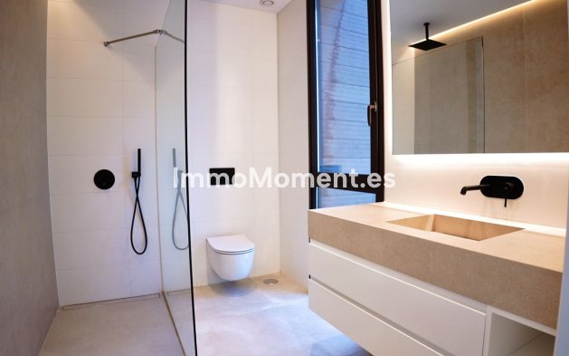 Wiederverkauf - Villa - Marbella - The Golden Mile