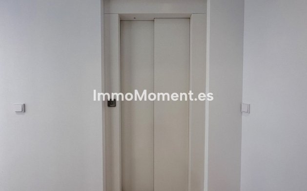 Wiederverkauf - Villa - Marbella - The Golden Mile