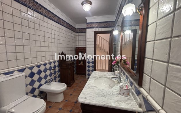 Bestaande woning - Villa - Marbella - Nueva Andalucía