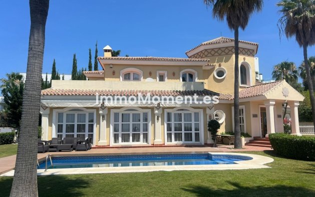 Revente - Villa - Estepona  - Selwo