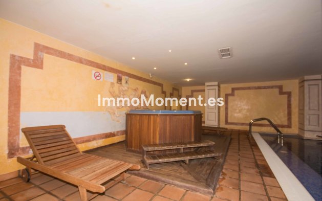 Resale - Apartment - Estepona - New Golden Mile