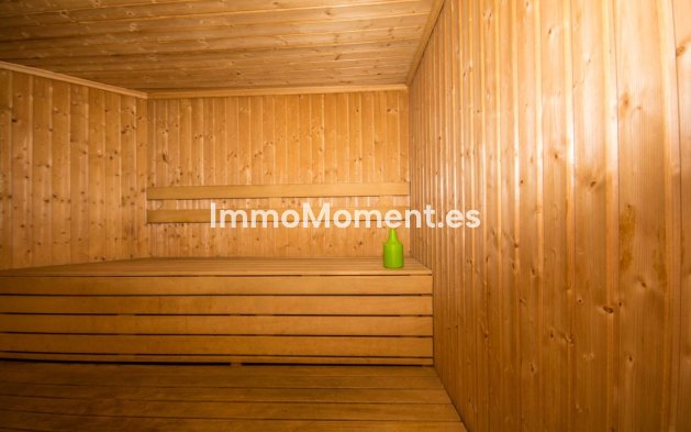 Resale - Apartment - Estepona - New Golden Mile