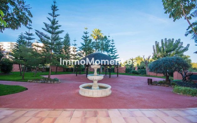 Resale - Apartment - Estepona - New Golden Mile