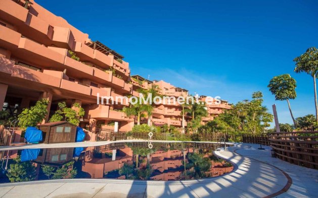 Resale - Apartment - Estepona - New Golden Mile
