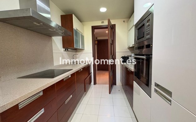 Wiederverkauf - Wohnung - Marbella - Nueva Andalucía