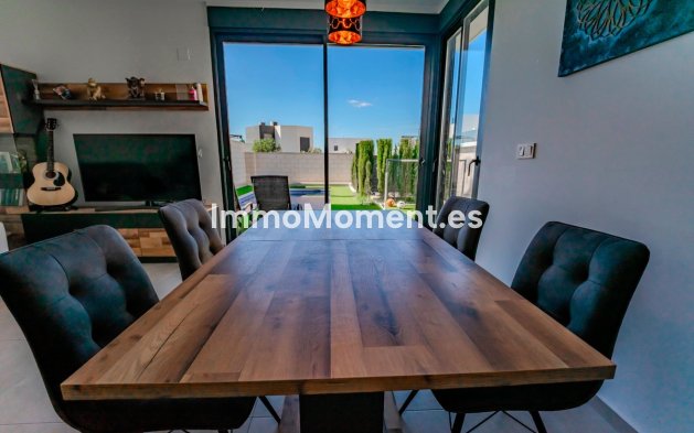 Bestaande woning - Villa - Benijofar