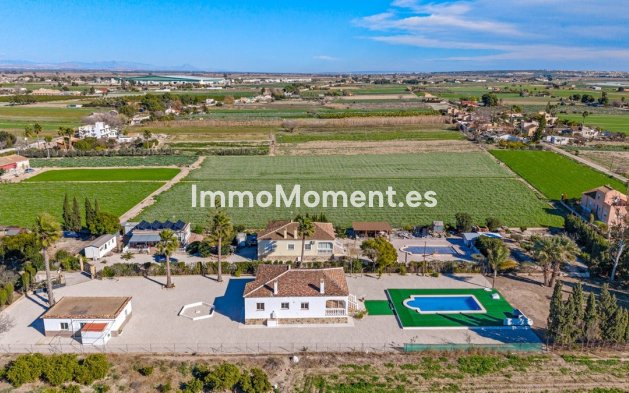 Reventa - Villa - Dolores - Dolores Centro