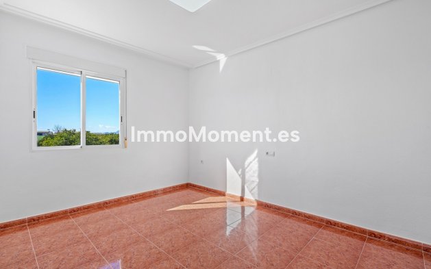 Reventa - Villa - Dolores - Dolores Centro