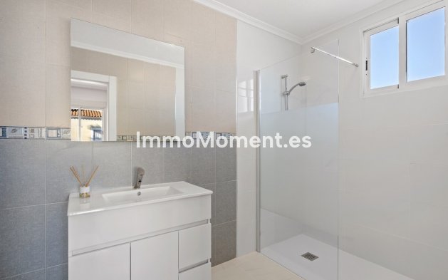 Reventa - Villa - Dolores - Dolores Centro