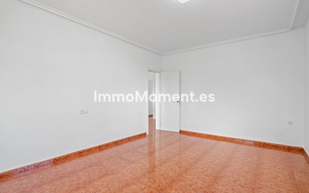 Reventa - Villa - Dolores - Dolores Centro