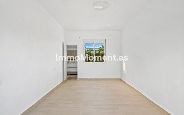 Reventa - Villa - Dolores - Dolores Centro