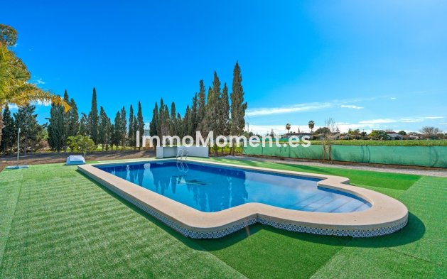 Reventa - Villa - Dolores - Dolores Centro