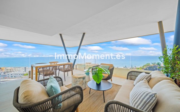 Resale - Apartment - Fuengirola - Carvajal
