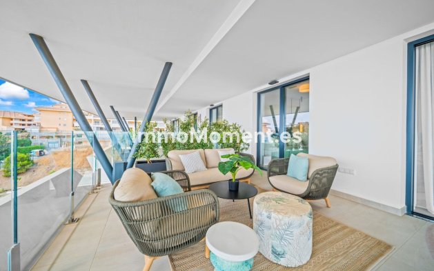 Resale - Apartment - Fuengirola - Carvajal