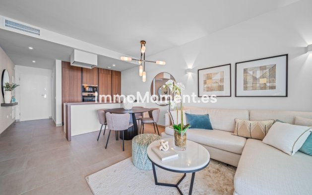 Resale - Apartment - Fuengirola - Carvajal