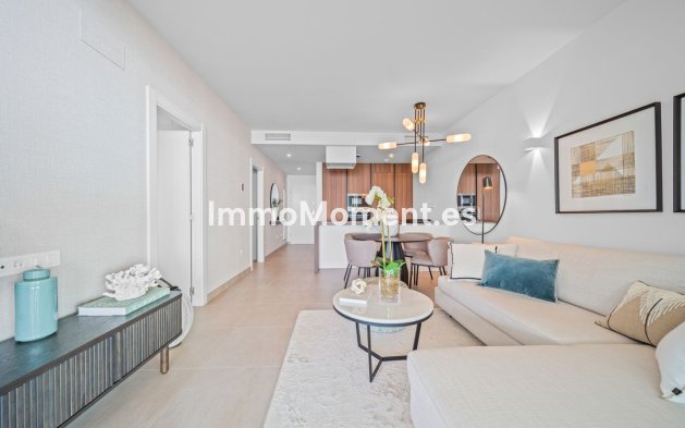 Resale - Apartment - Fuengirola - Carvajal