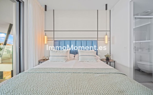 Resale - Apartment - Fuengirola - Carvajal