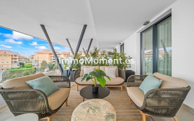 Resale - Apartment - Fuengirola - Carvajal
