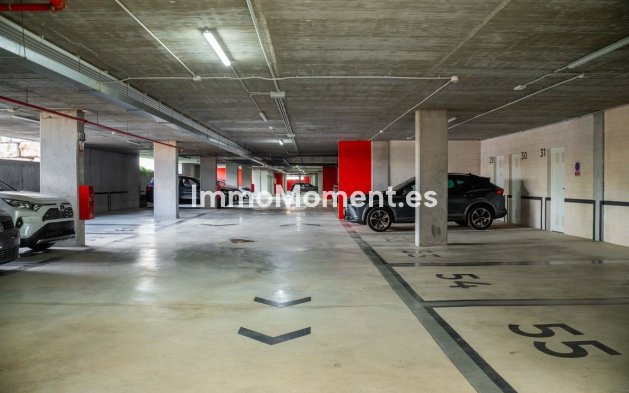 Resale - Apartment - Fuengirola - Carvajal