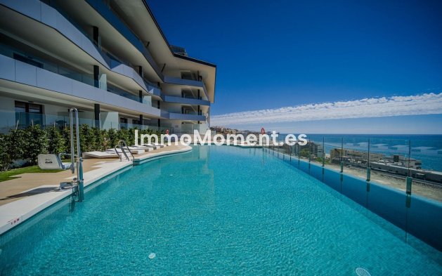 Resale - Apartment - Fuengirola - Carvajal