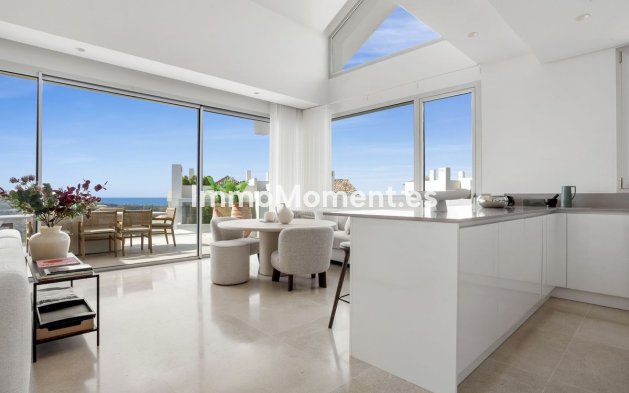 Resale - Apartment - Benahavís - Benahavís Centro