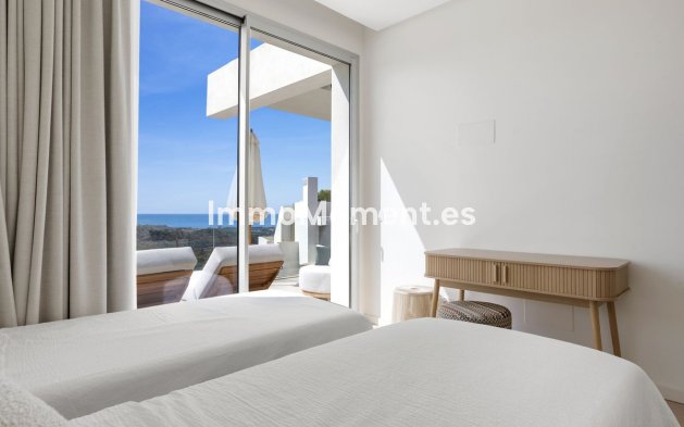 Resale - Apartment - Benahavís - Benahavís Centro