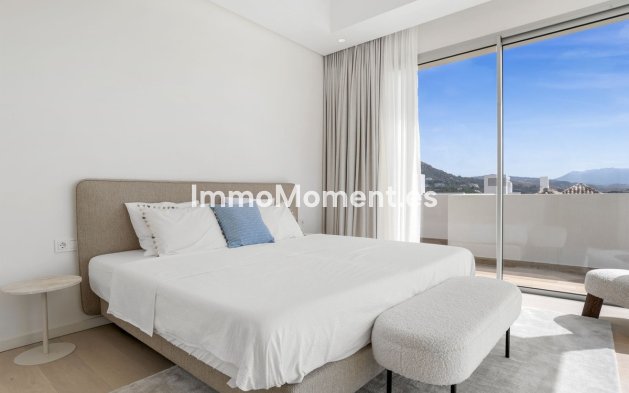 Resale - Apartment - Benahavís - Benahavís Centro