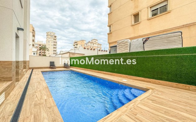 Revente - Appartement - Torrevieja - Torrevieja Centro