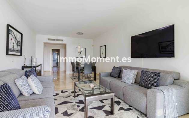 Resale - Apartment - Benahavís - La Quinta
