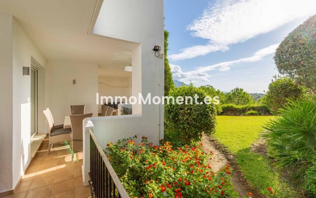 Resale - Apartment - Benahavís - La Quinta