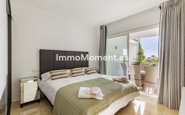 Resale - Apartment - Benahavís - La Quinta