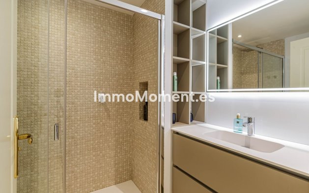 Resale - Apartment - Benahavís - La Quinta