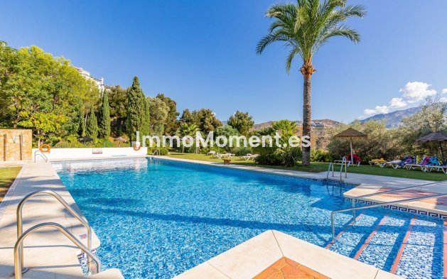 Resale - Apartment - Benahavís - La Quinta