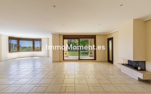 Resale - Villa - Benahavís - Los Arqueros