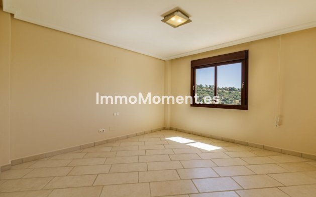 Resale - Villa - Benahavís - Los Arqueros