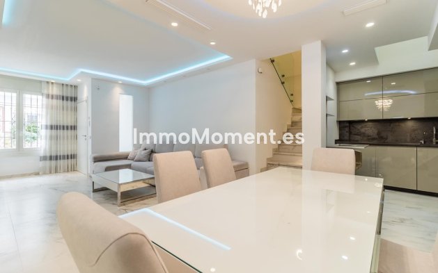 Revente - Maison mitoyenne - Estepona  - Estepona Centro